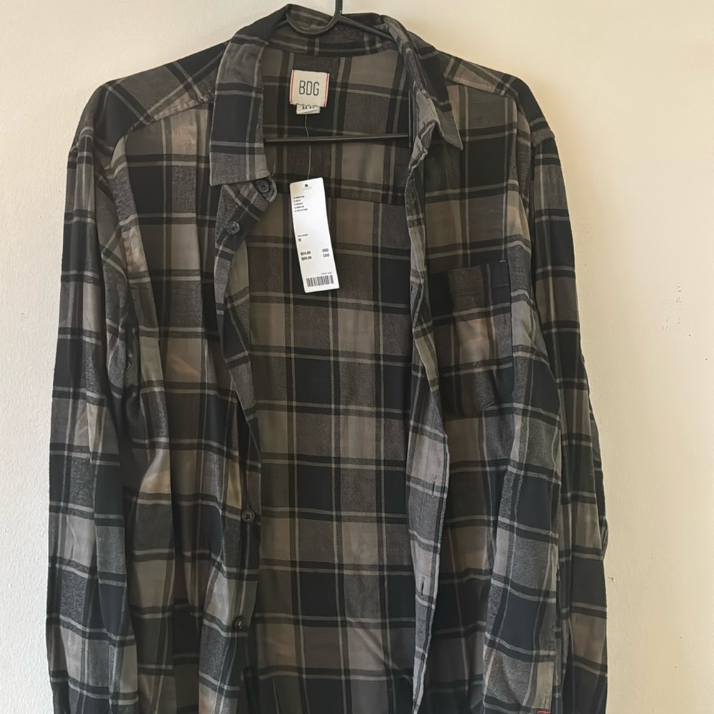 BDG UO NWT flannel size M
